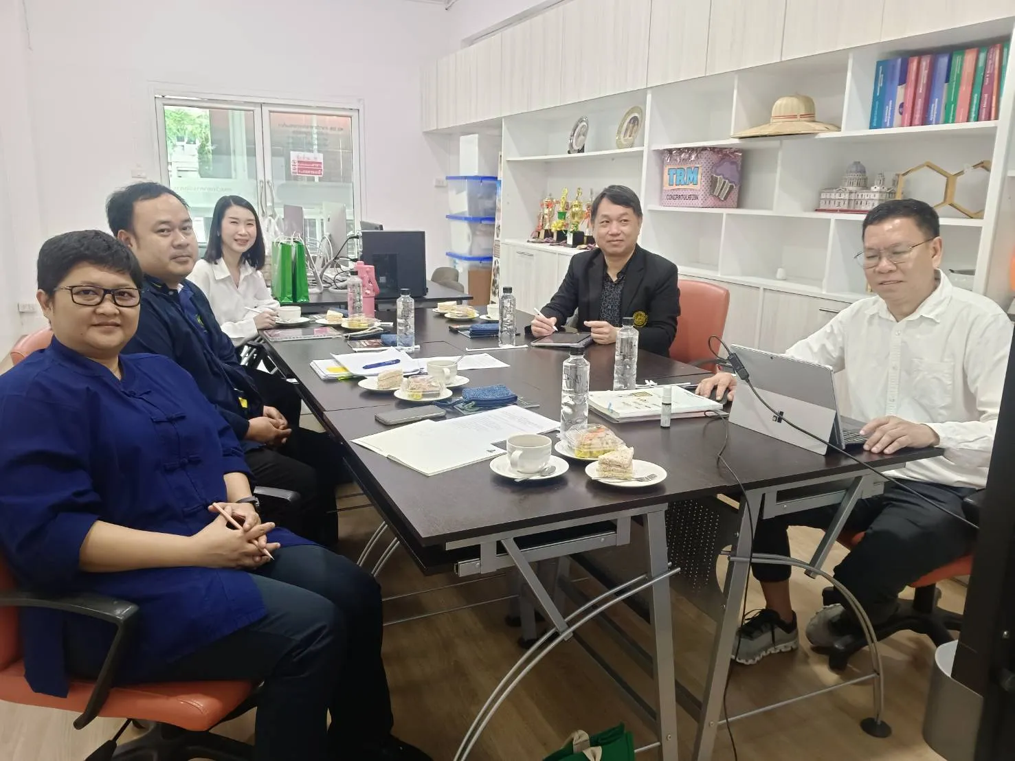 กองนโยบายและแผนฯ เดินทาง ไปราชการเพื่อประสานงานวิทยากรโครงการอบรมเชิงปฏิบัติการด้านการประกันคุณภาพการศึกษาเกณฑ์ AUN-QA และ EdPEx ประจำปีการศึกษา 2569